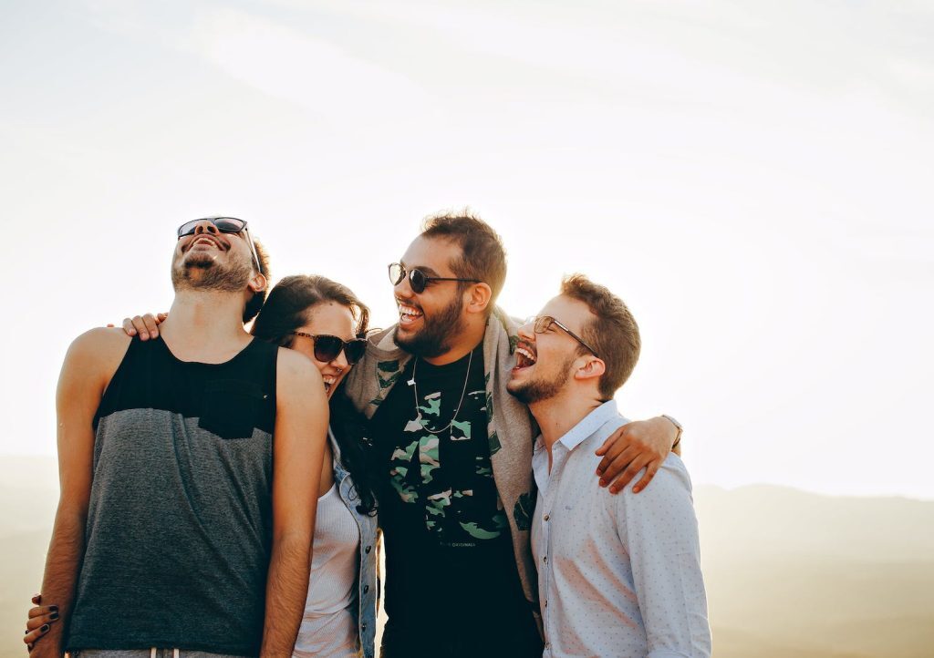20 juicy questions to ask your friends in a group setting